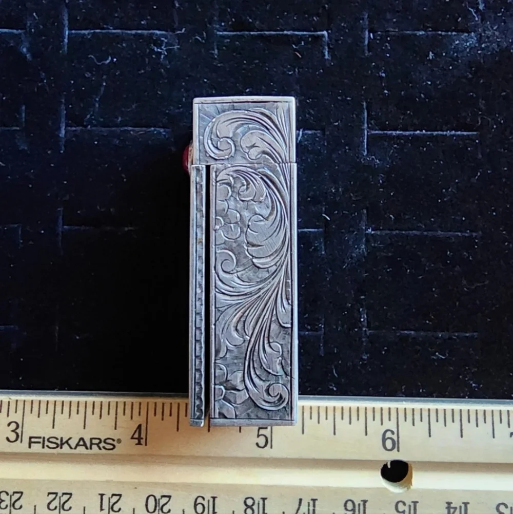 Antique Art Deco Lipstick Holder Sterling Silver/Coral Cabachon Damaged Mirror